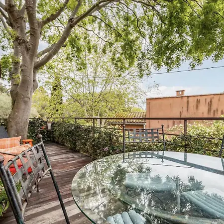 Maison, Centre Ville, Terrasse, Parking, Calme *