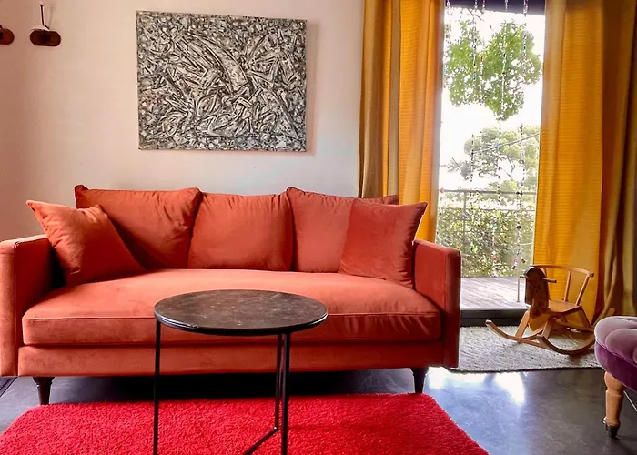 Maison, Centre Ville, Terrasse, Parking, Calme *